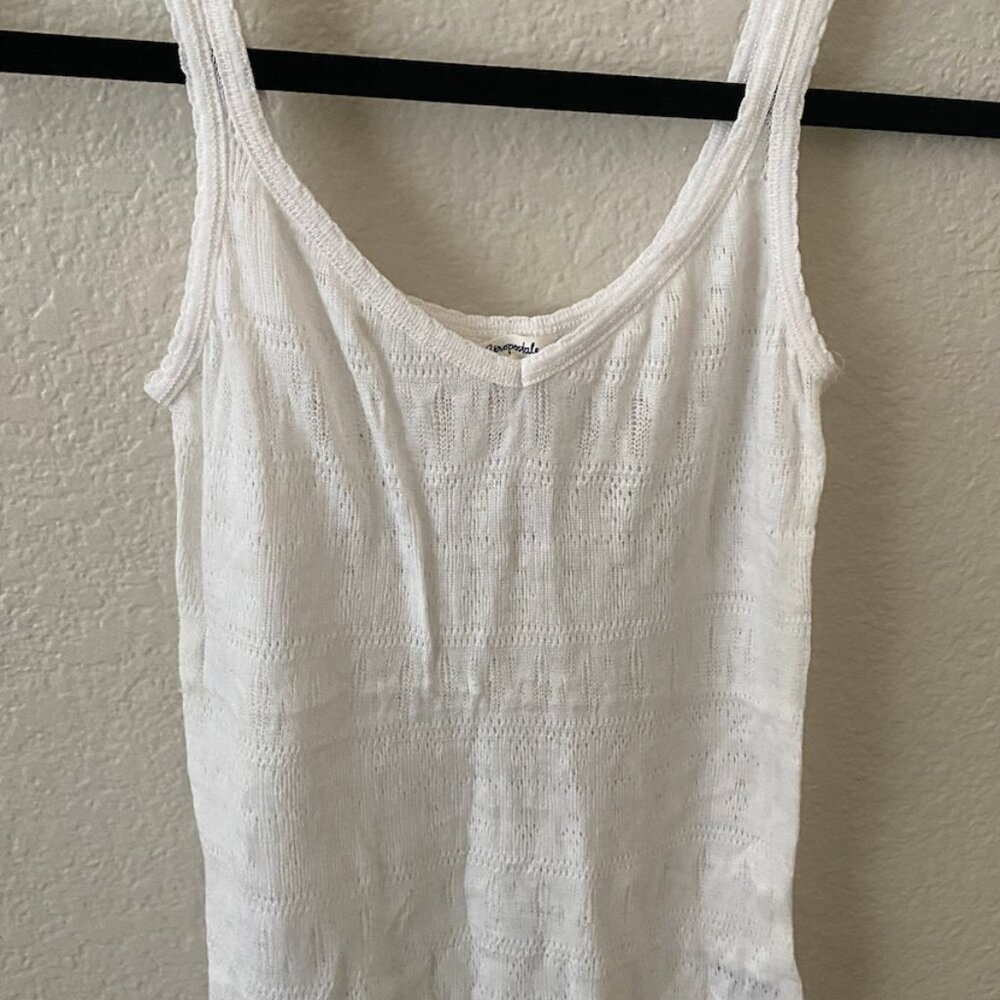 Aeropostale white tank